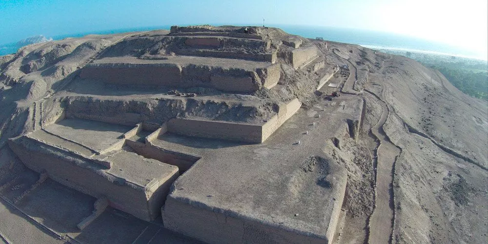 ARCHAEOLOGICAL TOUR PACHACAMAC + PASO HORSES “CABALLOS DE PASO”